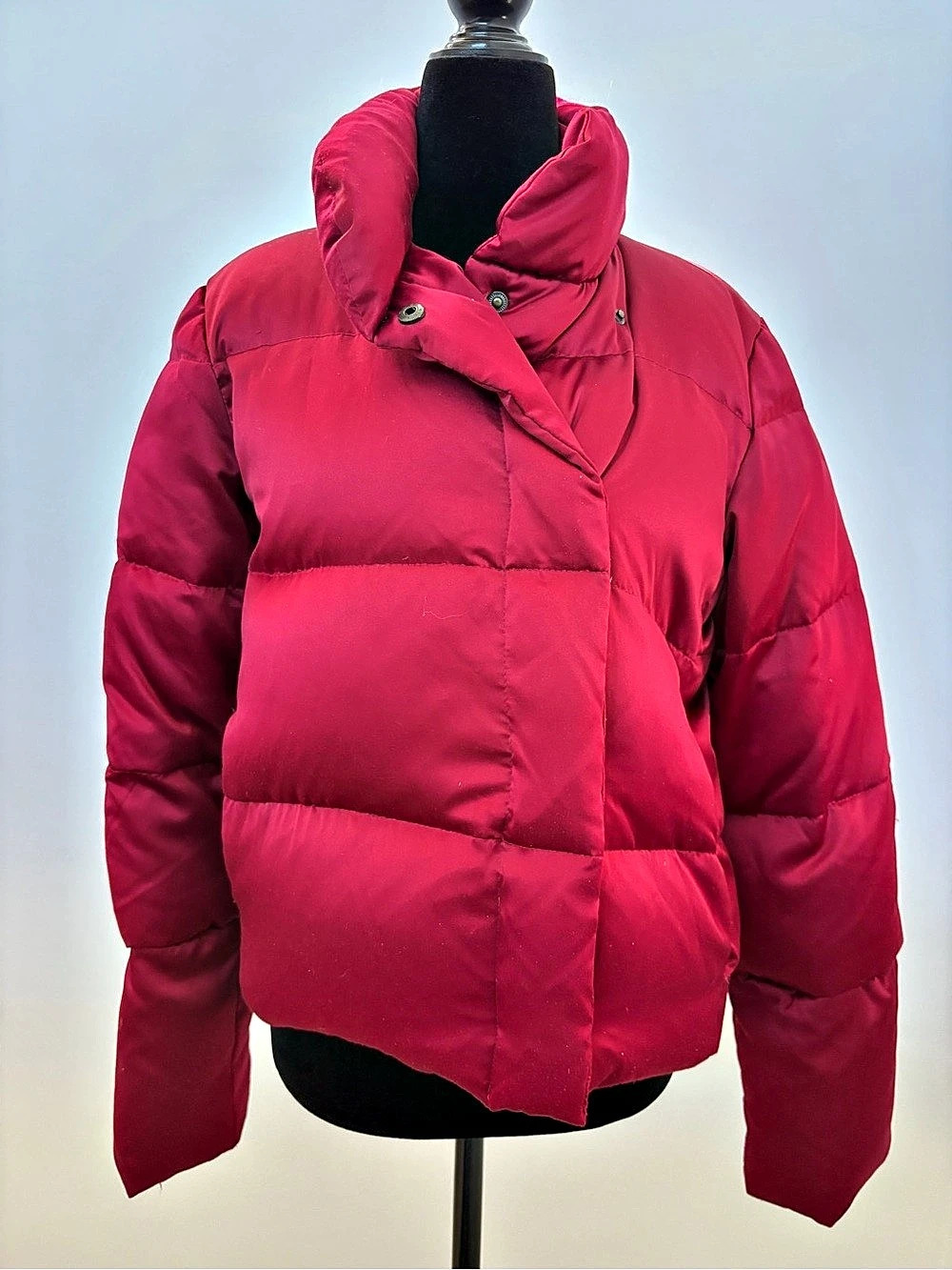 Red Puffer Jacket Size Small Like New